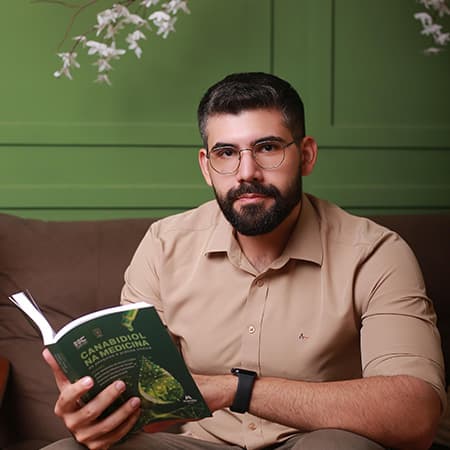 Dr. Eusamar Magalhães