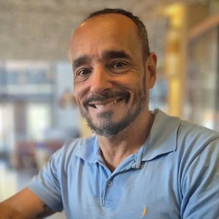 Dr. Haslling Gomes Rocha